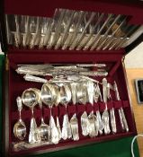 A set of Roberts & Belk of Sheffield "Shell and Thread" pattern cutlery,