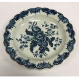 An 18th Century Worcester fruit and hop pattern dish with scalloped edge, 17.