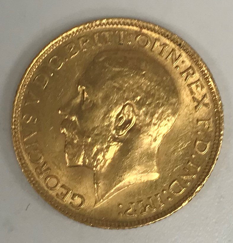 A George V gold sovereign, 1913, 8 g - Image 2 of 4