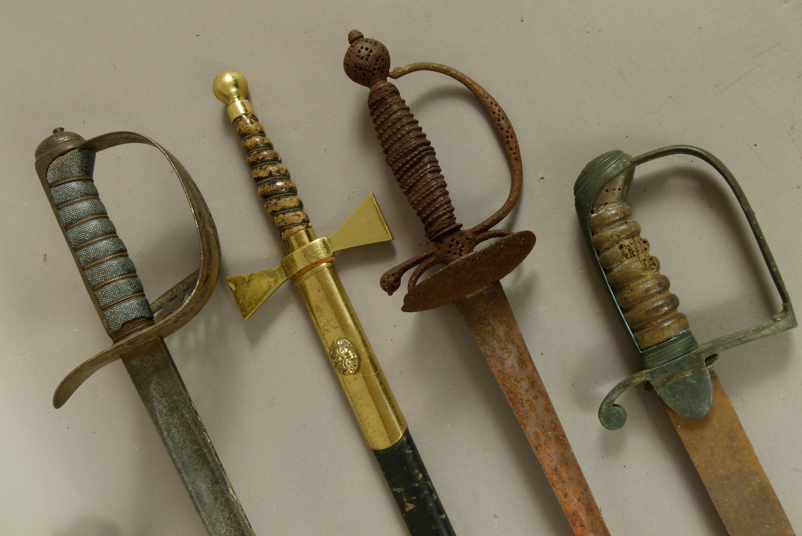 A GROUP OF FOUR SWORDS including a Victorian British Army infantry officer's sword, an early 19th - Image 2 of 2