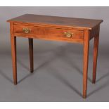 AN EARLY 19TH CENTURY MAHOGANY SIDE TABLE, having a frieze drawer inlaid with boxwood stringing