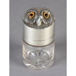 A LATE VICTORIAN SILVER TOP JAR, the hinged lid finely embossed and engraved with an owl mask,