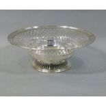 A George V pedestal pierced bowl on conforming circular base, 21cm diameter, by JB Chatterley and