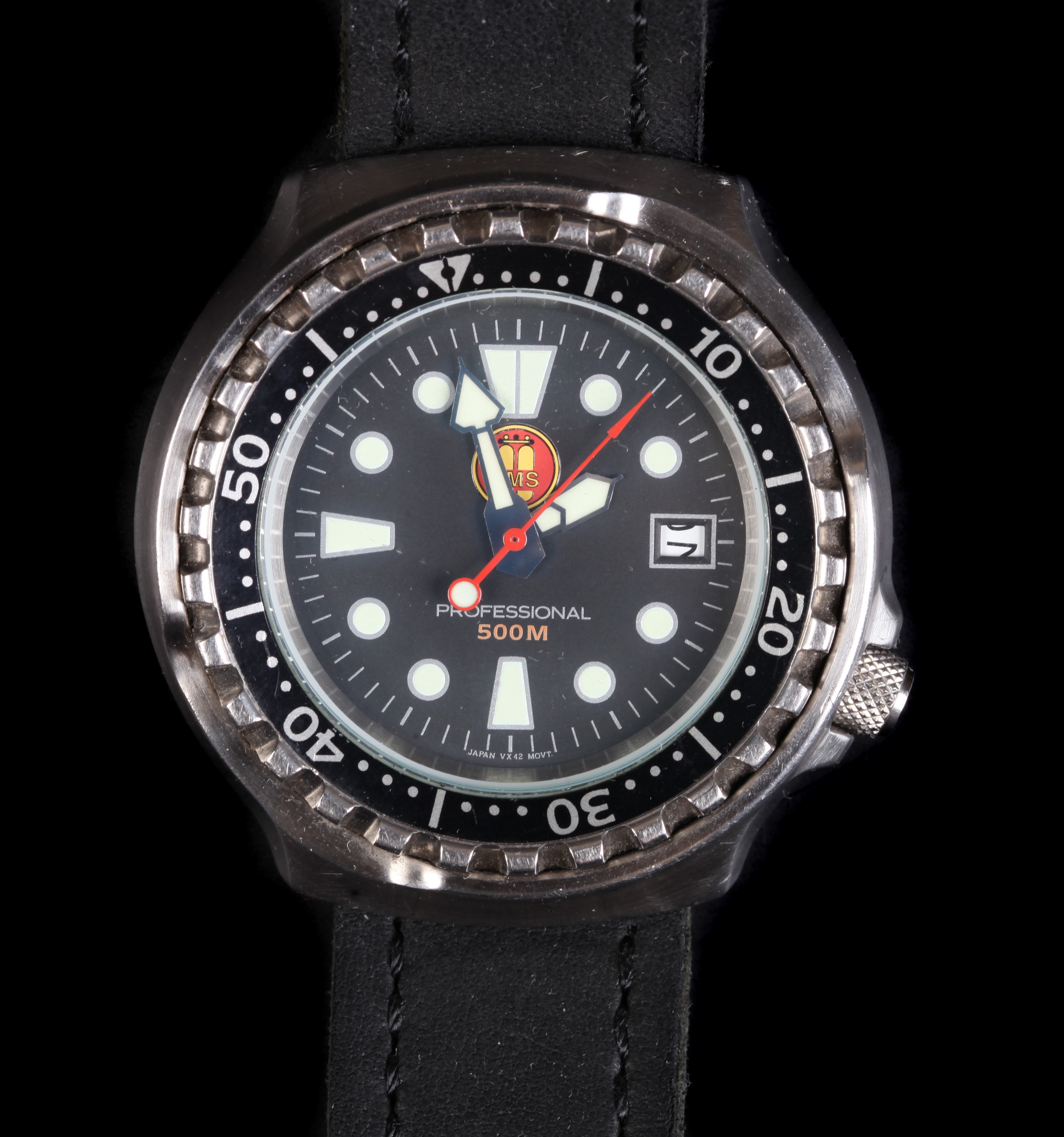 An OMS gentleman's professional diver's stainless steel wristwatch c.1990, quartz movement, black