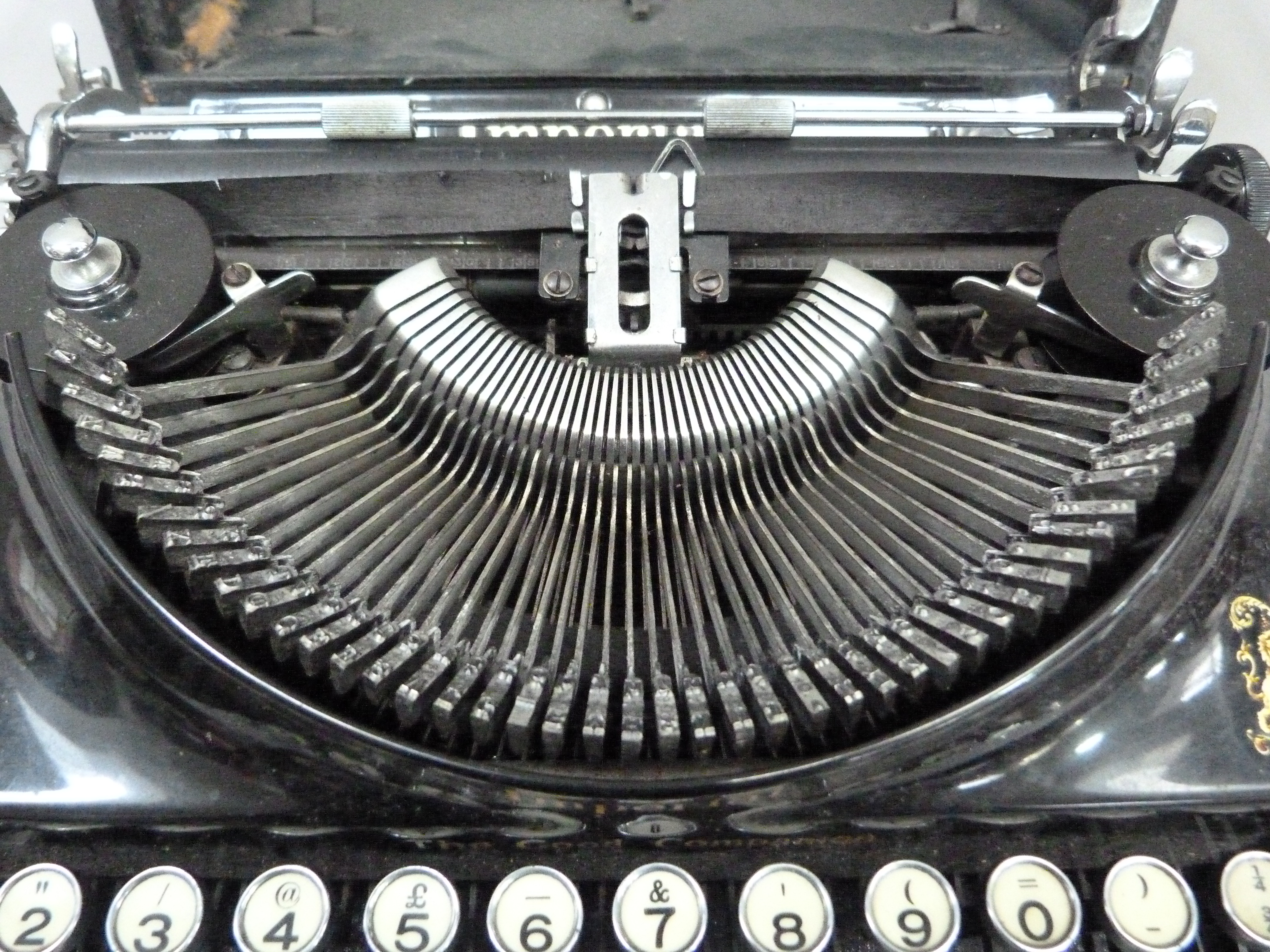 An Imperial portable typewriter, black with gilt lettering, serial no. CO 540, in rexine covered - Image 3 of 4