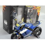 Minichamps 1:12 Yamaha YZR M1 Valentino Rossi Gauloises Fortuna Team MotoGP 2004 and two Valentino