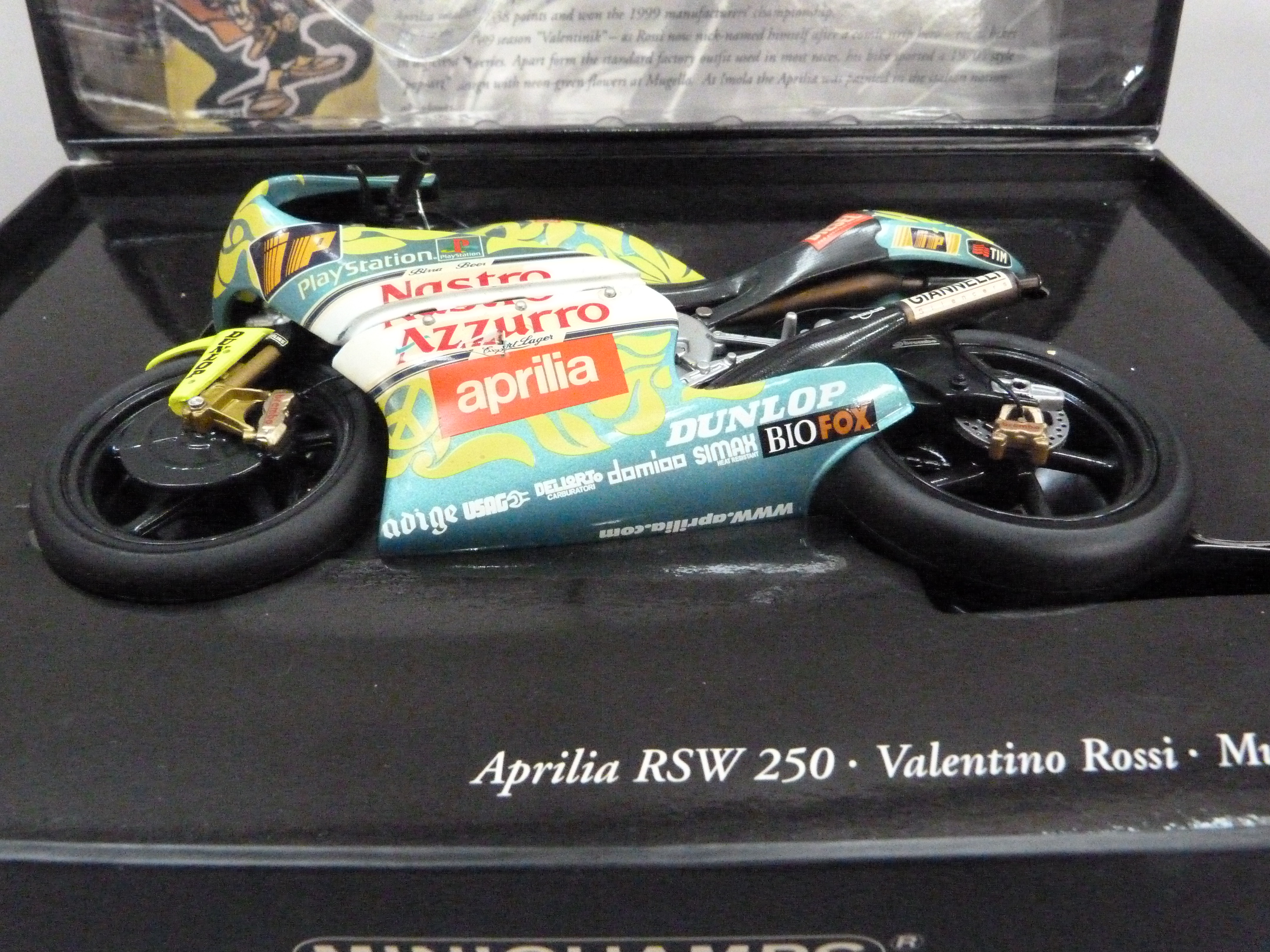 Minichamp 1:12 Aprilia RSW Valentino Rossi Mugello GP 1999, boxed, Valentino Rossi figurine GP - Image 3 of 4