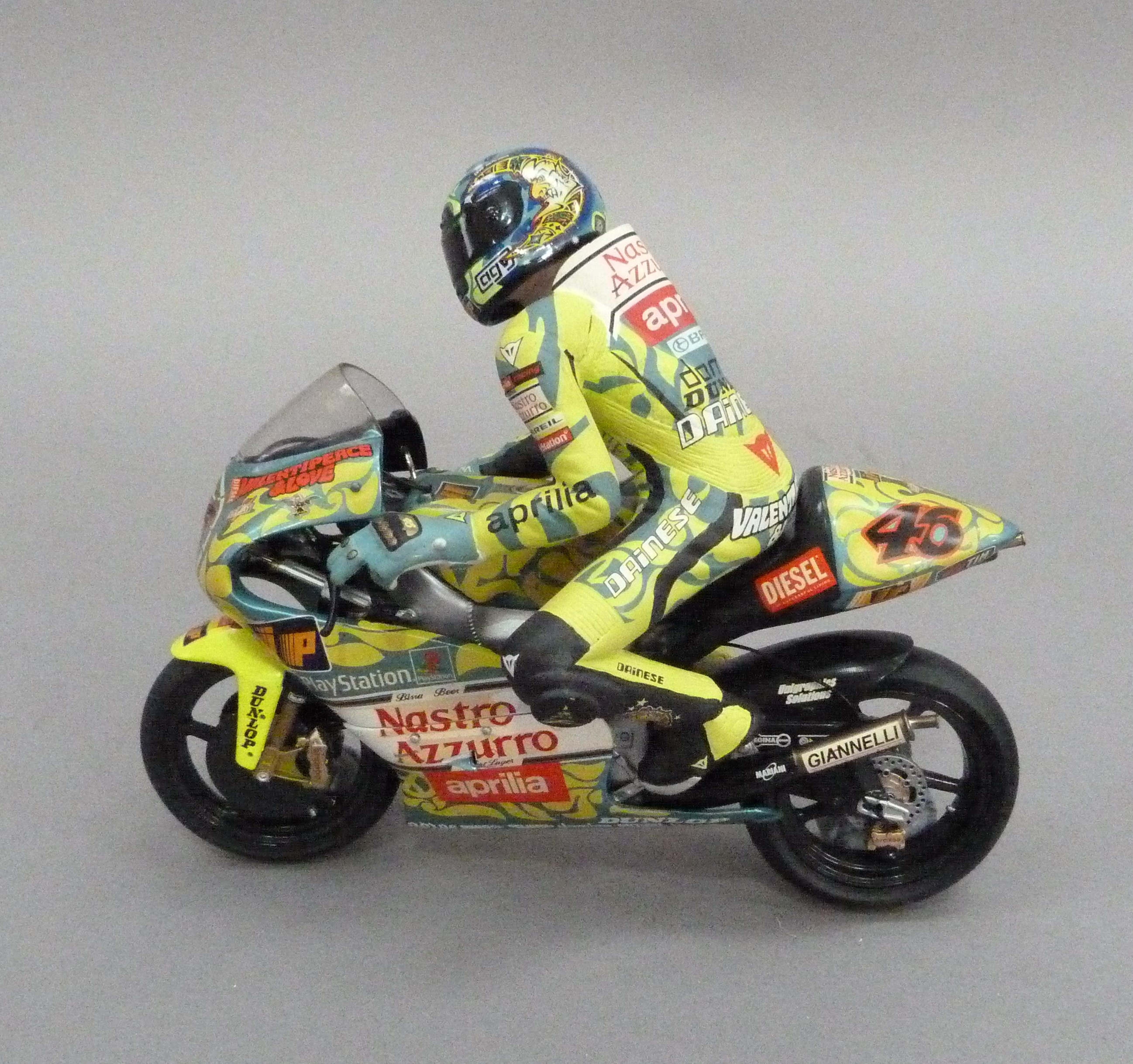 Minichamp 1:12 Aprilia RSW Valentino Rossi Mugello GP 1999, boxed, Valentino Rossi figurine GP - Image 4 of 4