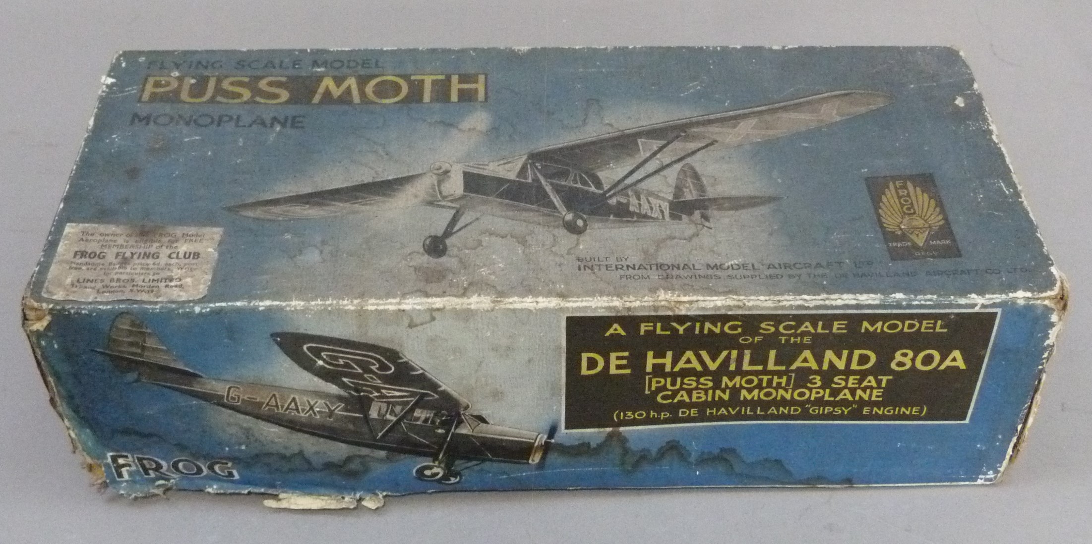 A Frog Flying scale model of the De Havilland 80A (Puss Moth) 3 seat cabin monoplane, in original - Image 2 of 4
