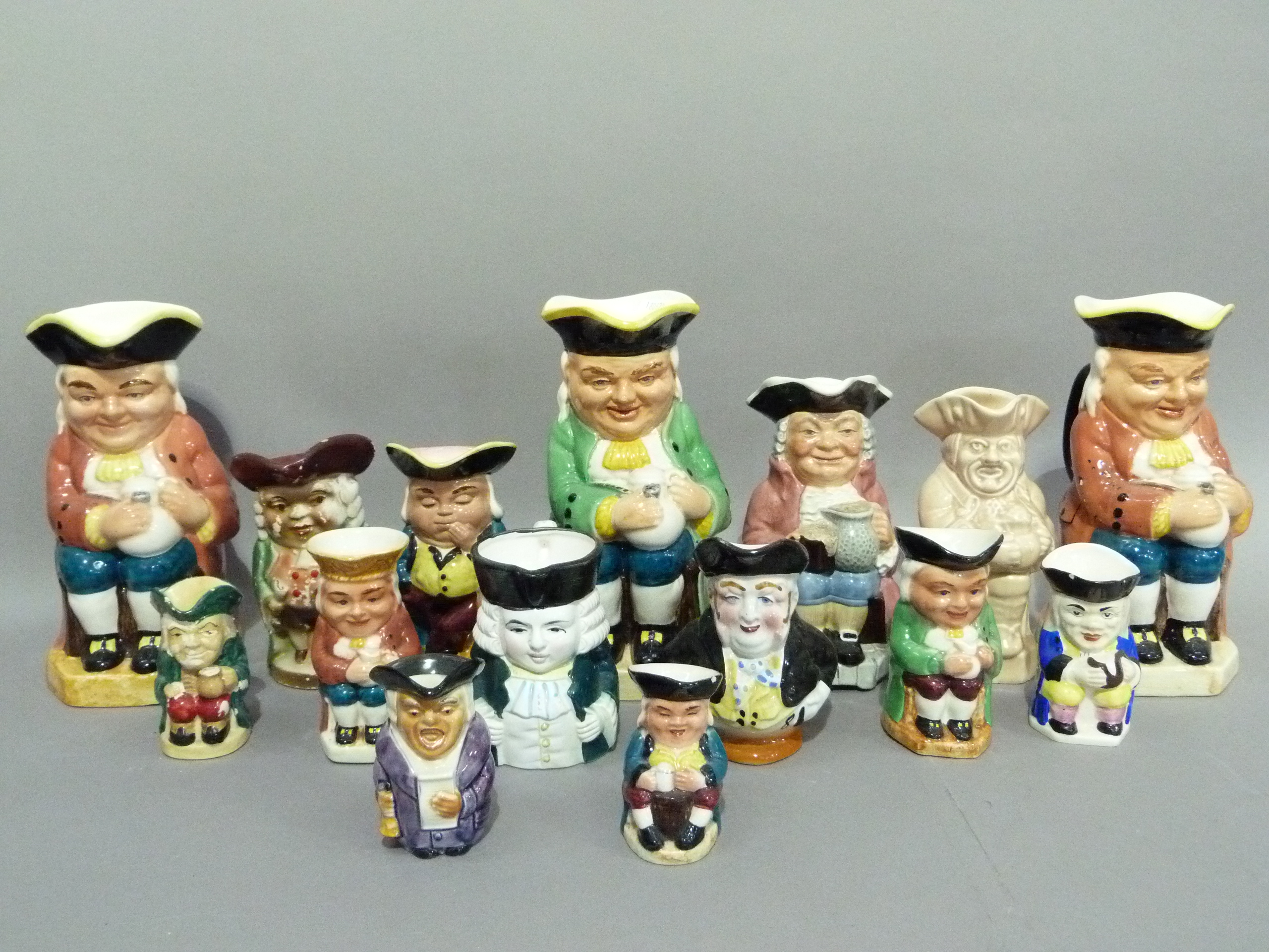 A quantity of Toby jugs various makes and sizes - Image 2 of 3
