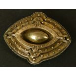 A Victorian raised plaque brooch in 18ct gold graduated, stepped and beaded in quatrefoil outline