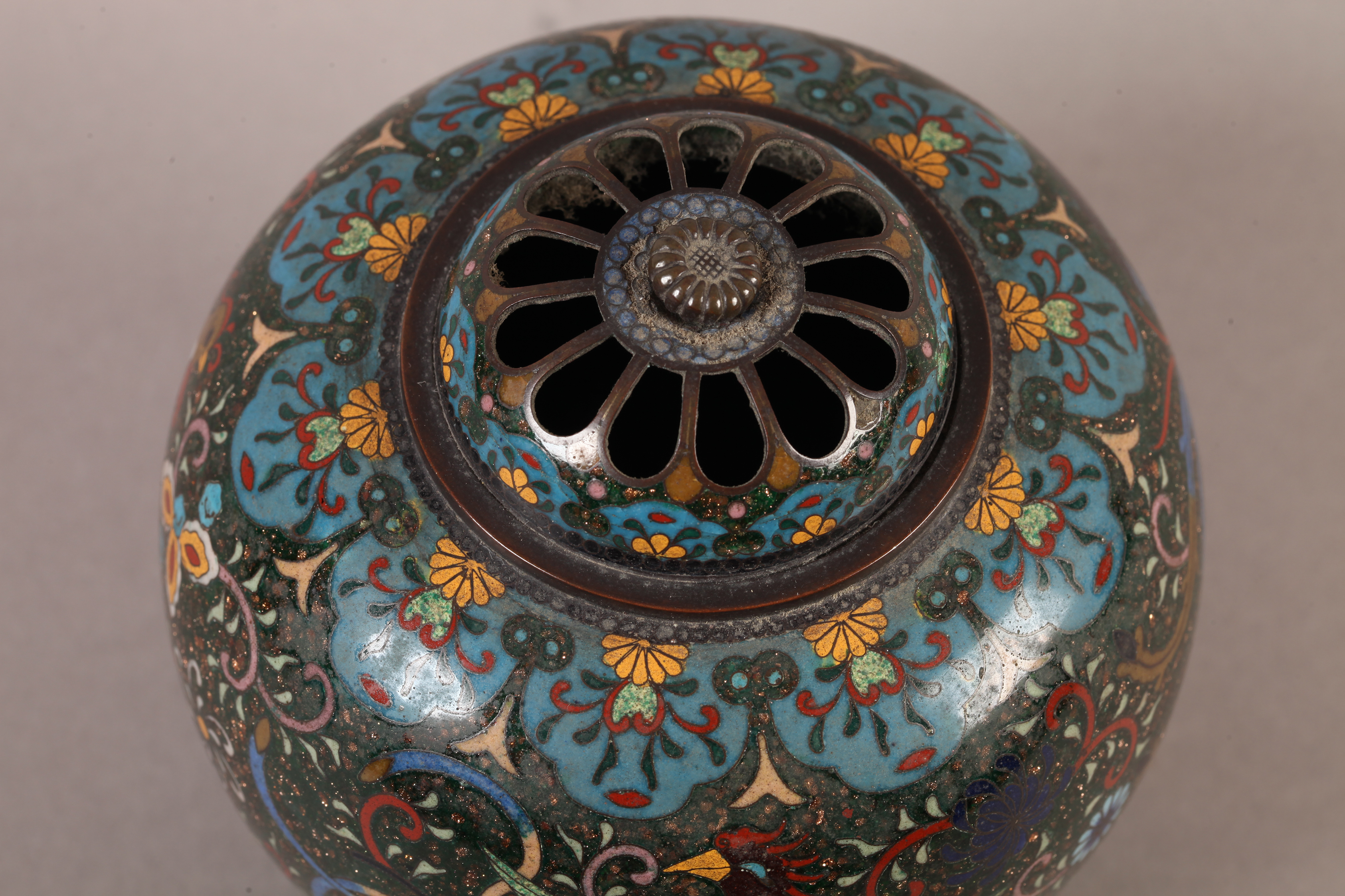 A CHINESE CLOISONNE KORO of spherical form, the domed and pierced cover with bud finial, the green - Image 2 of 4