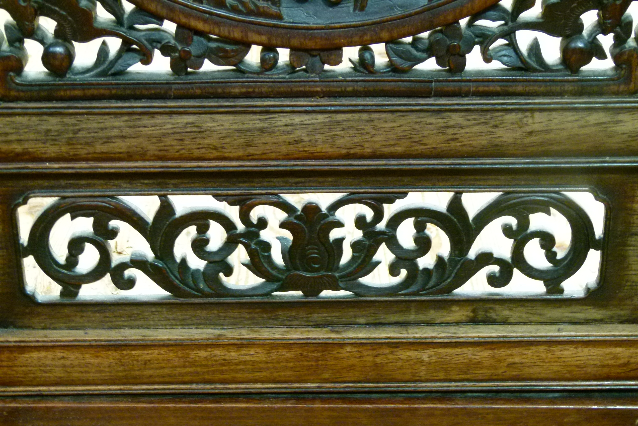 A CHINESE HARDWOOD SCREEN, the rectangular panel with central roundel carved and pierced with - Image 8 of 11