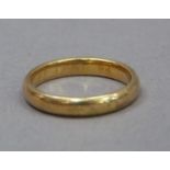 A wedding ring 18ct gold with personalised engraving to the inside, approximate weight 6gm