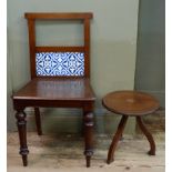 A Victorian mahogany framed hall chair with twin tiled back, on turned legs; together with an