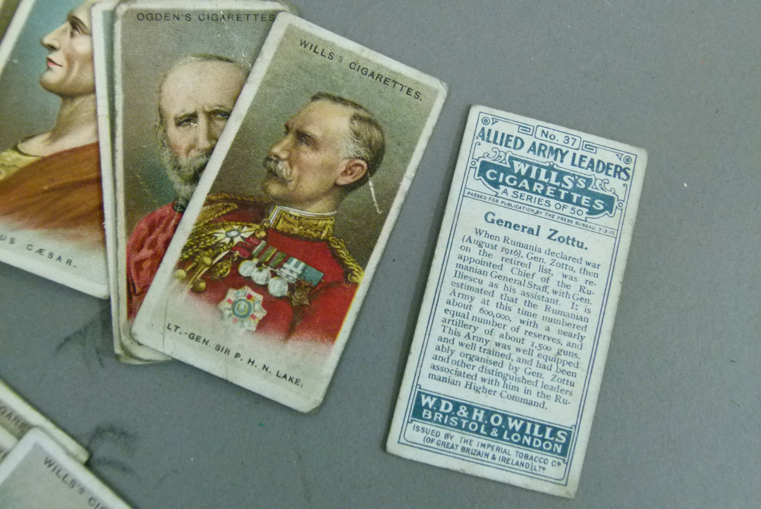 A small collection of cigarette cards to include: Wills- Gems of Russian Architecture, Wills- Gems - Image 5 of 5