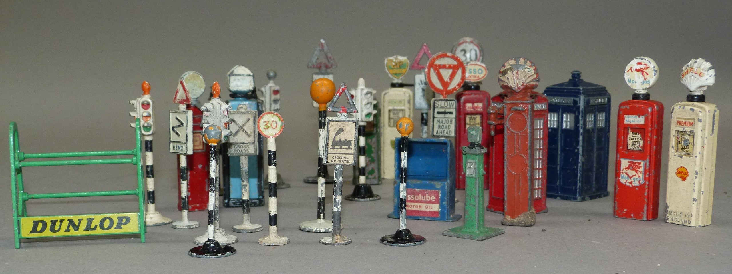 A quantity of Dinky petrol pumps, telephone and police box, road signs, traffic lights, etc, - Image 3 of 3