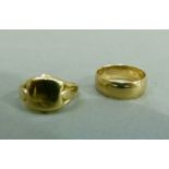 A signet ring and wedding ring both in 9ct gold, total approximate weight 9gm
