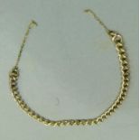 A curb link bracelet in 9ct gold (a/f), approximate weight 5gm