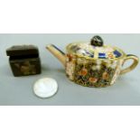A Japanese copper box with applied decoration 3.5cm wide, a Victorian glass cameo and an Imari
