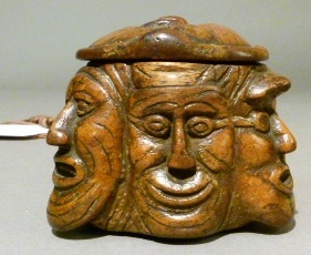 AN INTERESTING WOODEN SNUFF BOX MODELLED AS A 'TORTOISE' the body carved with five male masks, the - Image 4 of 11