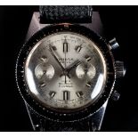 AN ORIOSA GENTLEMAN'S CHRONOGRAPH WRISTWATCH c.1965 in chromed screw backed case, Swiss 17