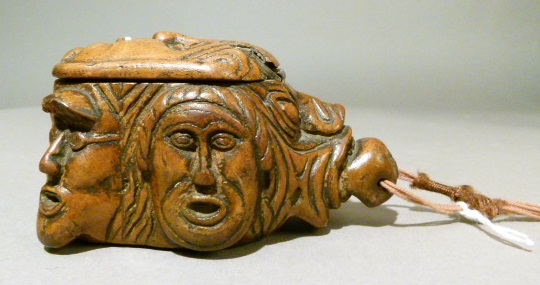 AN INTERESTING WOODEN SNUFF BOX MODELLED AS A 'TORTOISE' the body carved with five male masks, the - Image 6 of 11