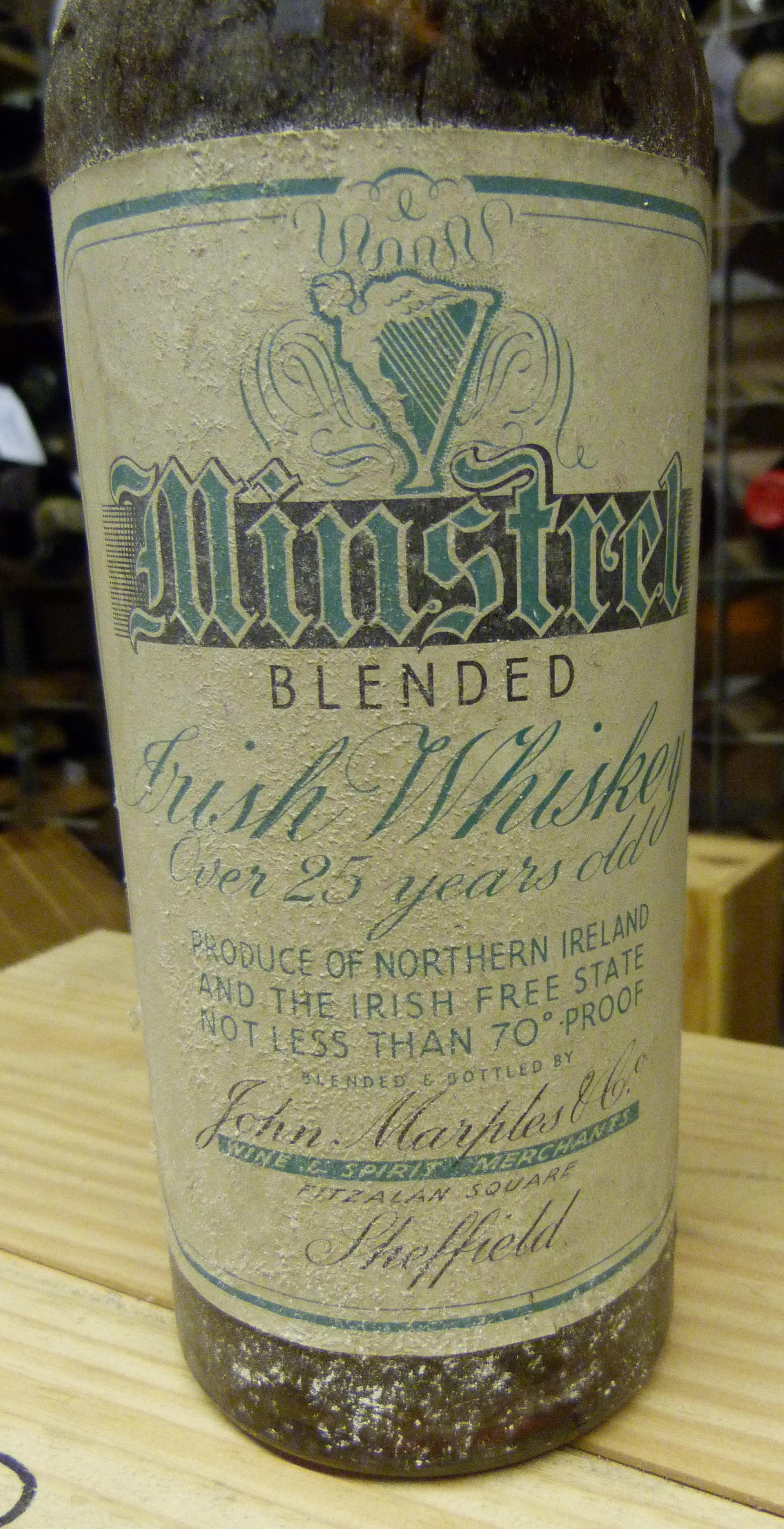 Minstrel Blended Irish Whiskey, Over 25 years old, Produce of Northern Ireland and the Irish Free - Image 3 of 6