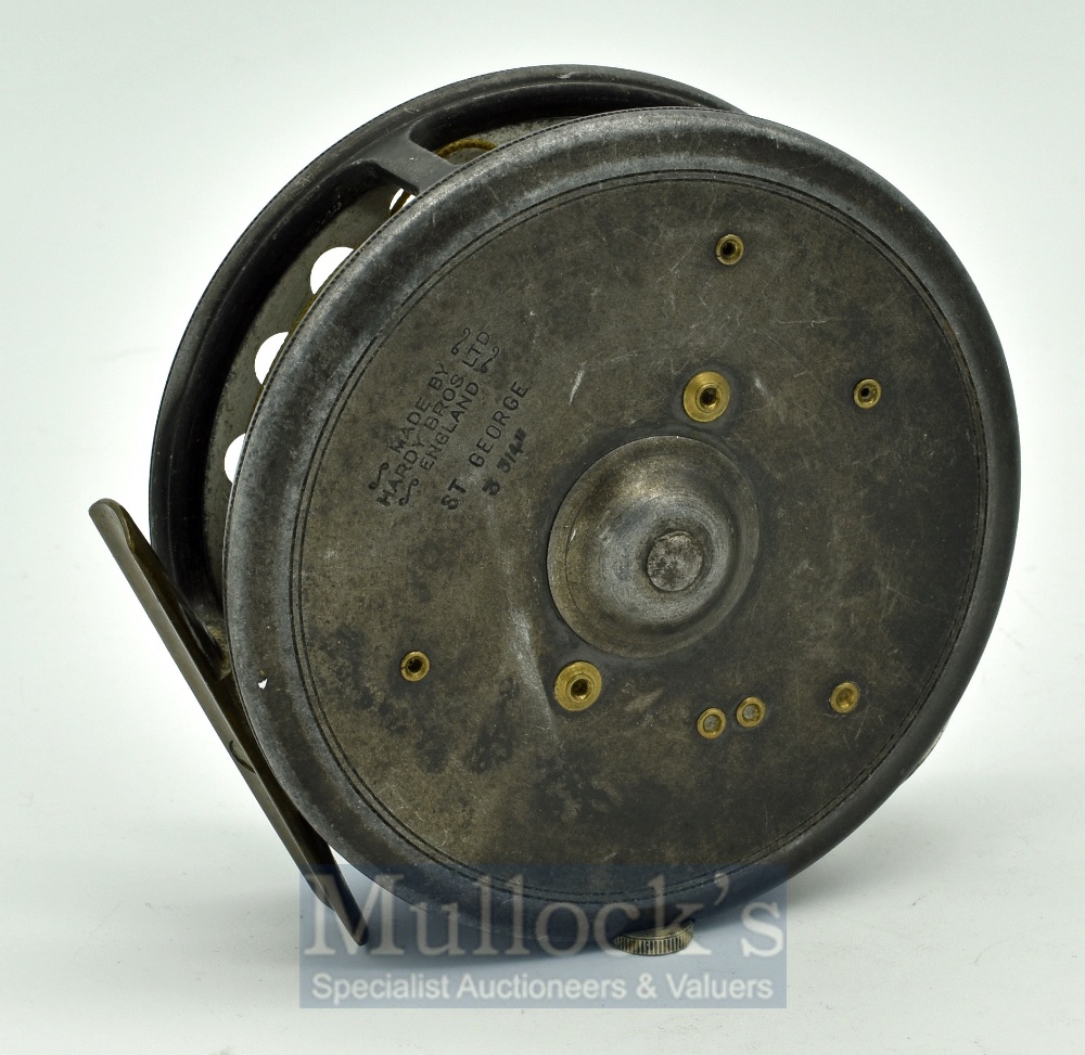 Hardy St George 3 3/4” post war alloy salmon fly reel - 3 screw latch, nickle line guard, black - Image 2 of 2