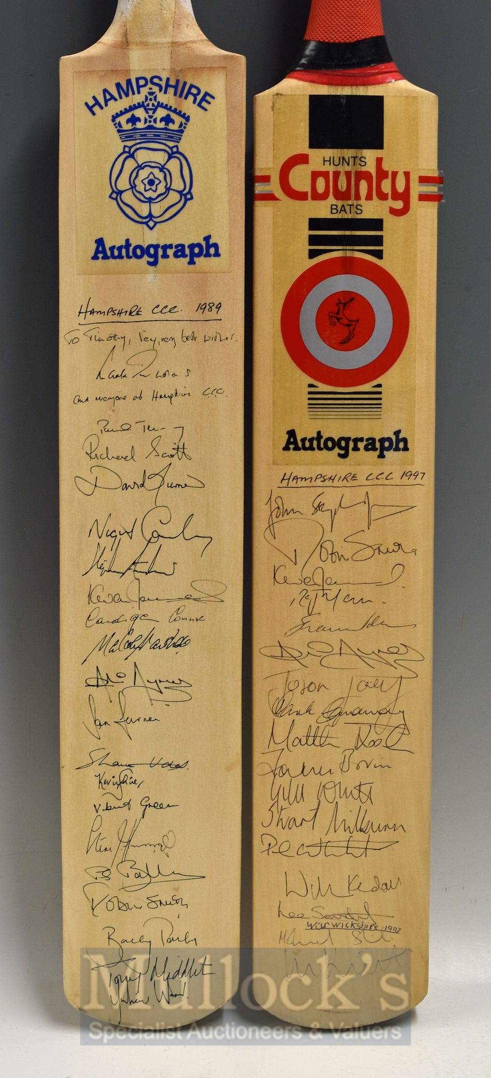 1989 Hampshire Signed Cricket Bat signed in ink to the front by players such as Terry, Scott,