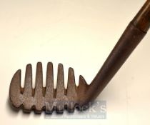 Rare Browns Patent Rake Iron with five upright prongs and five small sole pronged groves, with faint