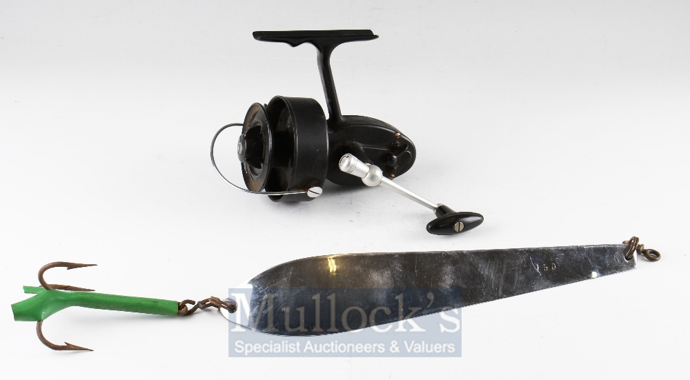 Early Mitchell Made in France 302 Salt water fixed spool casting reel and big game lure (2) – Surf