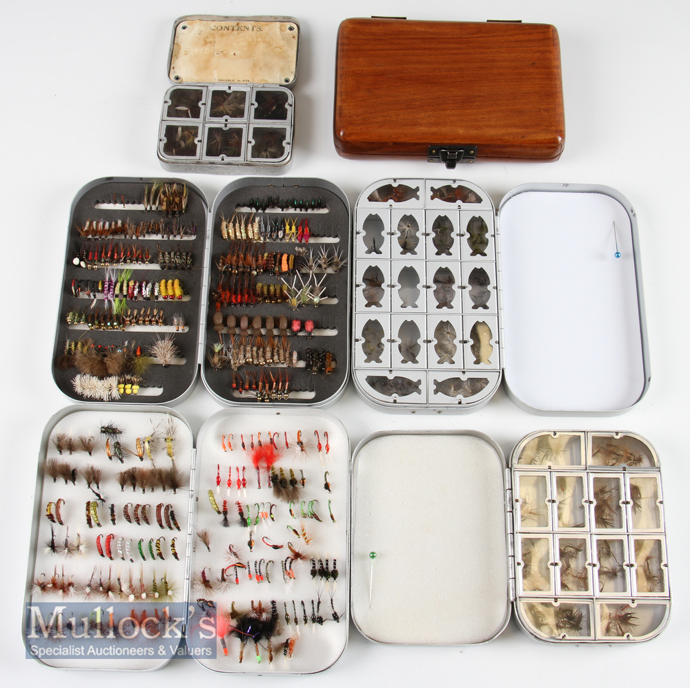 Selection of Wheatley fly boxes. Consisting of various dry flies and others in different size