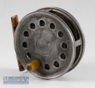 Unnamed trout fly reel, 3.3/4 Alloy reel, smooth brass foot, rim check wheel, single handle, rear