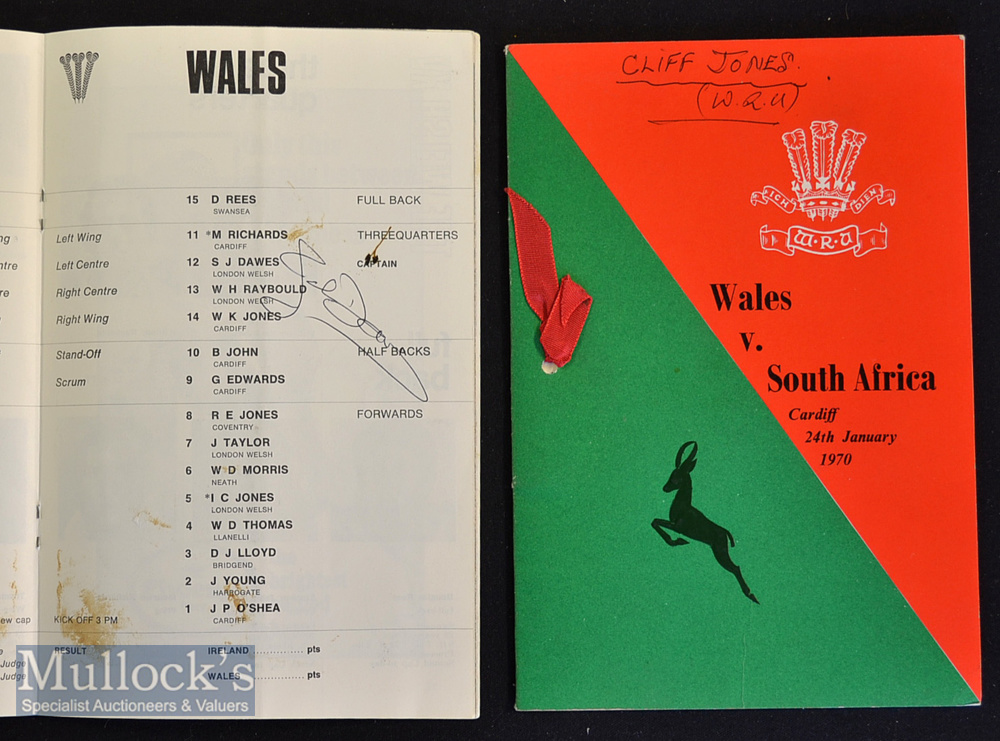 1963-70 Wales Rugby Programmes etc (6): Away issues at France 1965 & Ireland 1968 (writing to - Image 2 of 2