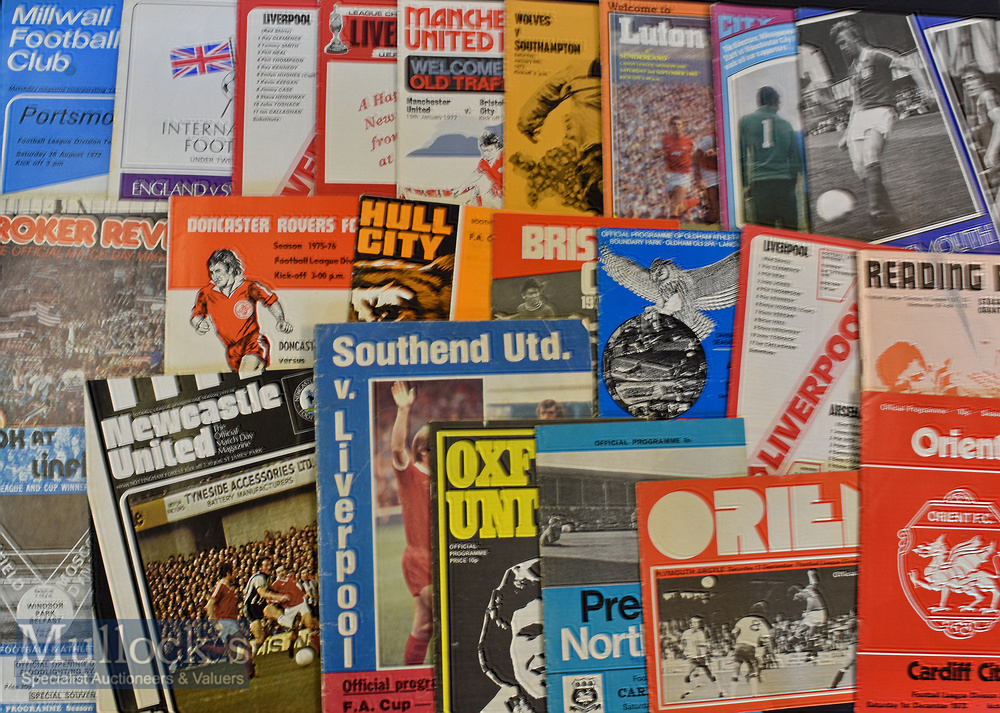 1970s Mixed English League and Cup Football Programmes Good spread of teams and divisions to include - Image 2 of 2