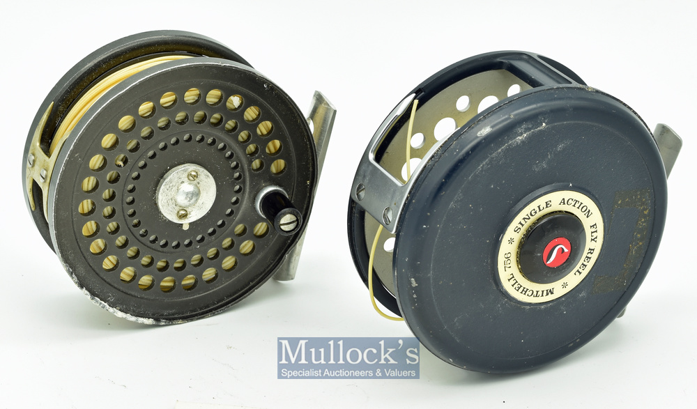 Orvis C.F.O. IV fly reel 3 ¼” made by Hardy’s for Orvis^ perforated foot^ slight sticking when - Image 2 of 2