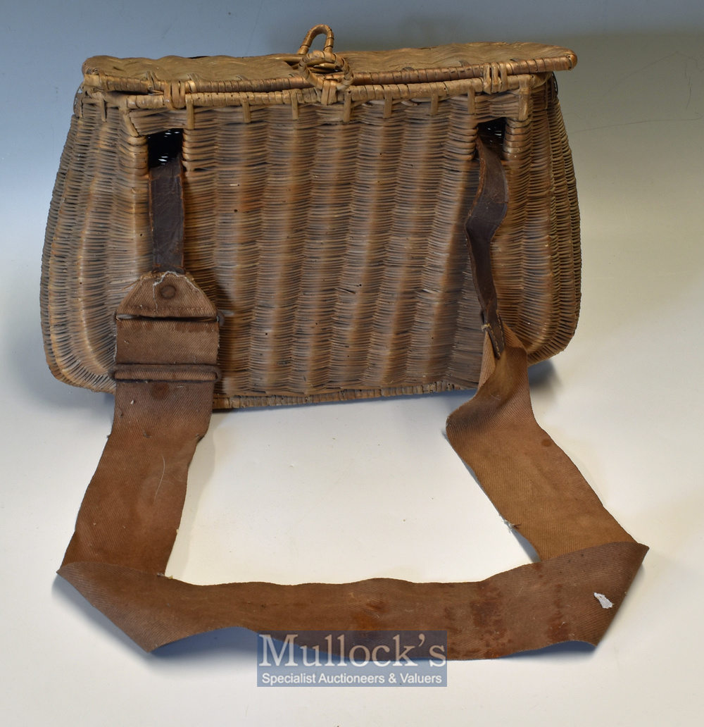 French Reed Fishing Creel - leather and canvas shoulder strap^ measures 36x25x20cm approx. age- - Image 2 of 3