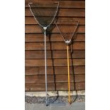Large extending collapsible Salmon landing net with metal pole measuring 130cm (not extended)^ 183cm