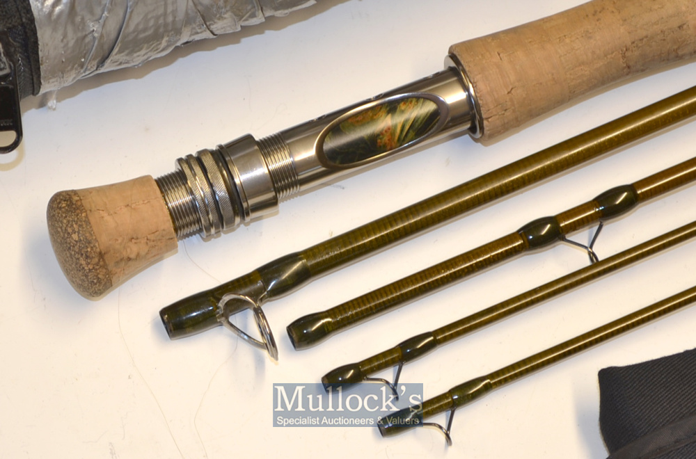 Roger Beale purpose built high module carbon travel fly rod – 10ft 4pc c/w spare tip^ line 3/4 #^ - Image 3 of 3