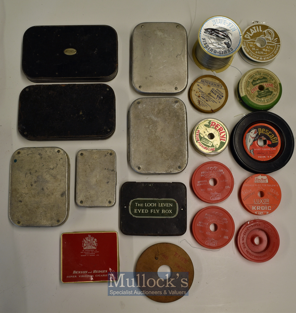 Selection of Various Fly Fishing Tins^ Flies and Fly lines – Malloch’s black japanned Patent No. - Image 2 of 2