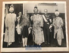 India - Original photo of the Maharaja of Patiala Bhupinder Singh with attendants, royally