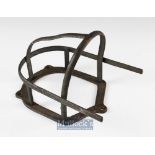 20th century Metal Wall Mounted Horse Bridle Holder length 25cm.