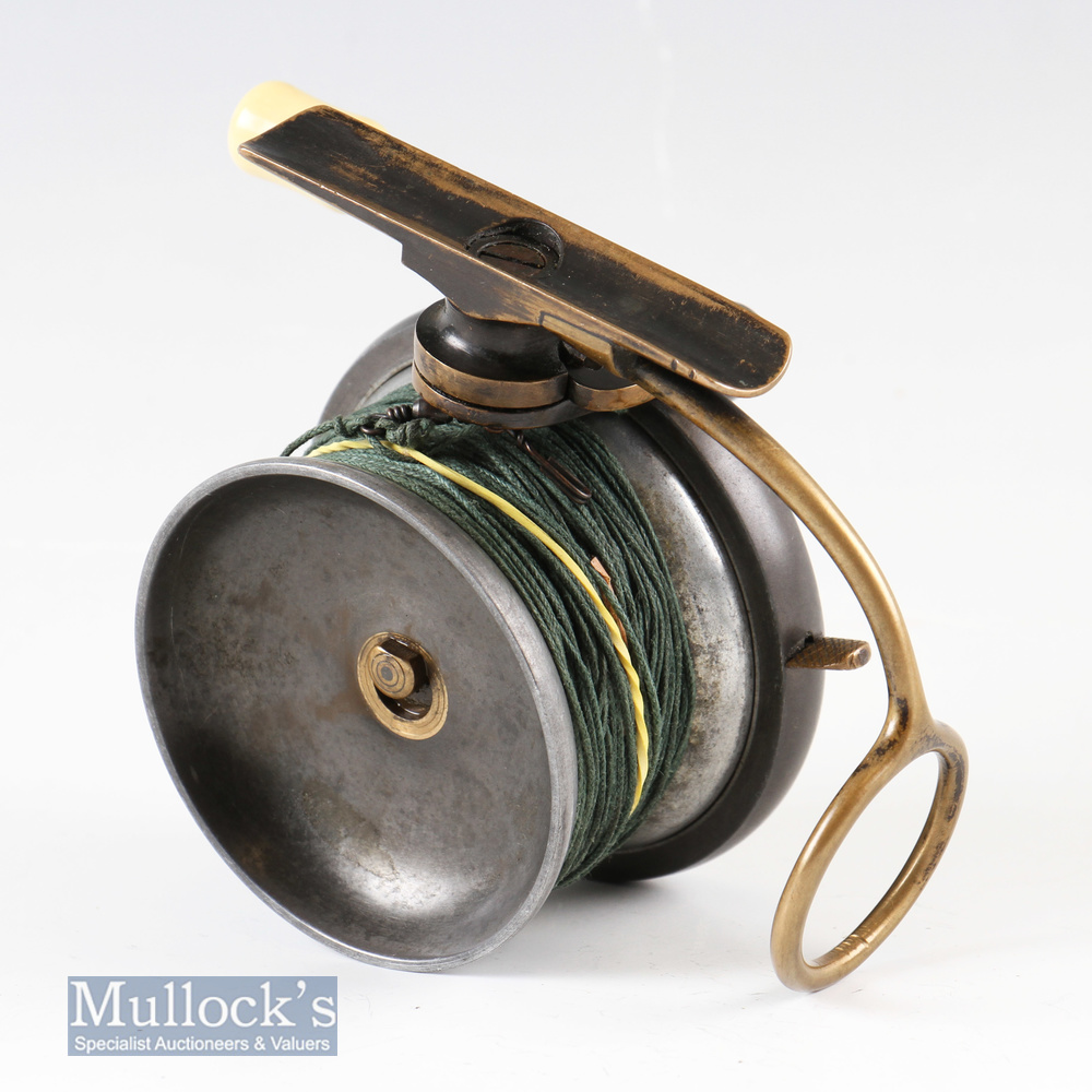 PD Malloch Patent Side casting brass and gun metal reel backplate measures 3 ½” with dark horn - Image 3 of 3