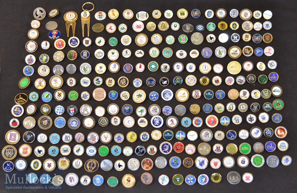 Large Collection of Golf Ball Markers – Featuring many golf clubs from around the UK^ Europe^ - Image 2 of 2