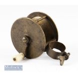 Un-named 2 ½” brass rod clamp winch fly reel 1 ¼” wide single action crank handle^ runs smooth in