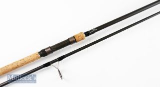 Fine Wychwood Solace Classic Carp rod – 12ft 2pc with lined guides throughout – 26” cork handle