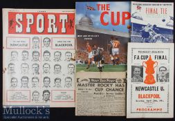 1951 FA Cup Final Blackpool v Manchester United Football Programme date 28 Apr plus Souvenir