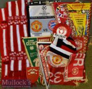 Selection of 1970s/80s Manchester United Pennants and Scarves to include Admiral Scarf^ Man Utd