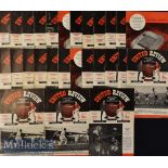 1963/64 Manchester United Home Football Programmes including Nos 1-26^ condition varied A/G^ some